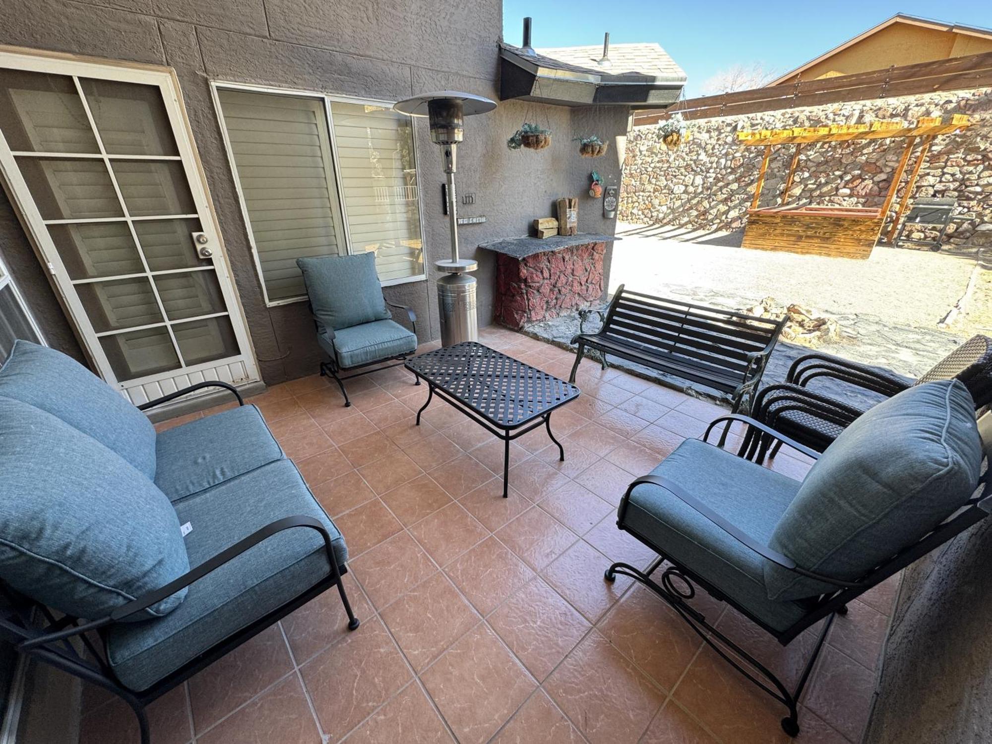 Peaceful West: 4Br Dusk Haven Villa El Paso Eksteriør bilde